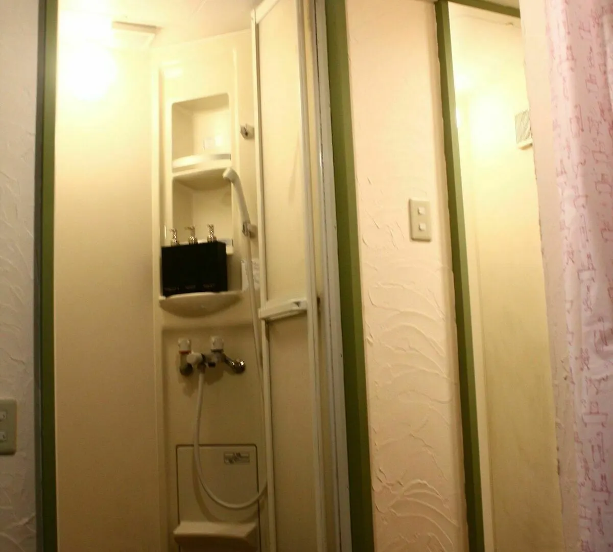 Yoko House Otel Tokyo Konukevi
